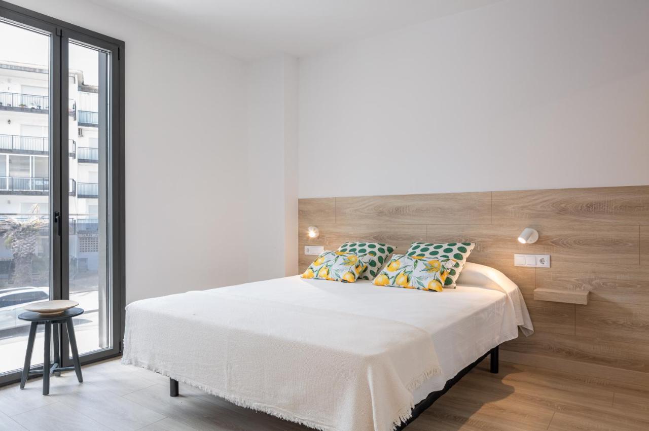 Apartaments La Rosella Roses Ngoại thất bức ảnh